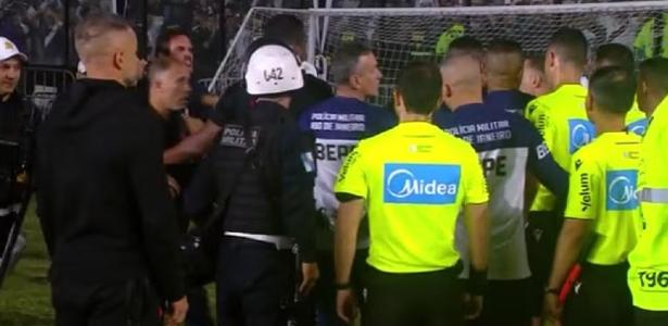 Súmula relata agressão e confusão de dirigentes do Vasco contra arbitragem