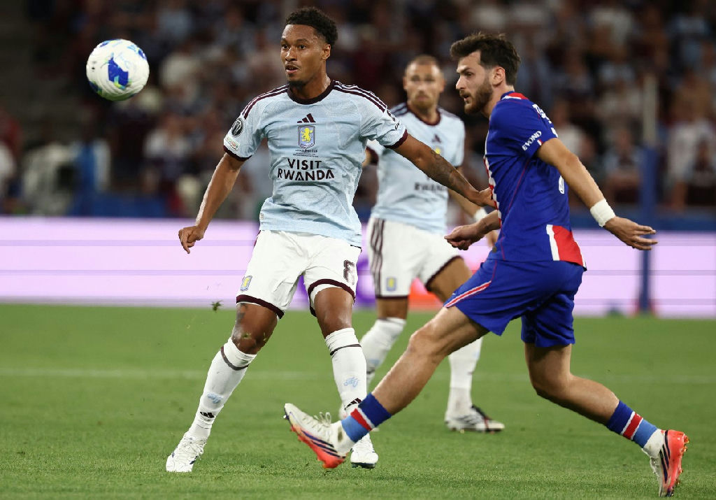 Supercopa da UEFA reúne PSG e Aston Villa em duelo decisivo