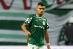 Suspensão tira Andreas Pereira do duelo entre Palmeiras e LDU pelas quartas da Libertadores