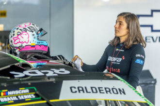 Tatiana Calderón usa etapa da Nascar Brasil em Londrina para apoiar vítimas de terremoto