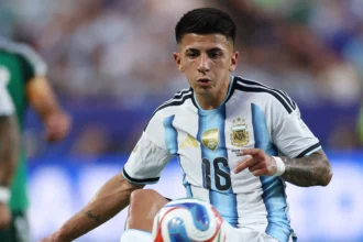 Thiago Almada acerta com River Plate e frustra planos do Flamengo no mercado