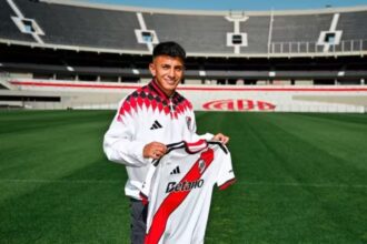 Thiago Almada revela motivos para escolher River Plate em vez do Flamengo
