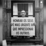 Thiago Mendes rebate críticas com mensagem sobre prioridades pessoais
