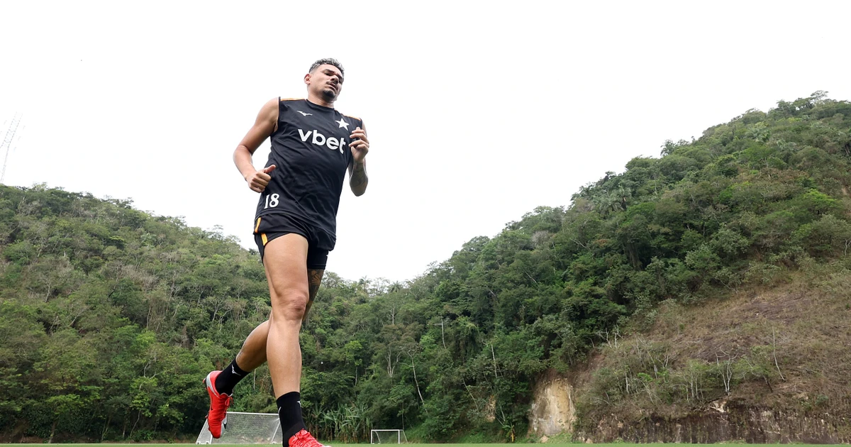 Tiquinho Soares projeta estreia pelo Botafogo em duelo contra o Palmeiras