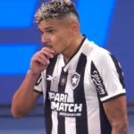 Tiquinho Soares revela negociação com Fluminense e elege gol mais importante da carreira
