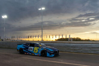 Tito Giaffone supera Ricardo Maurício e lidera segundo treino da NASCAR Brasil em Londrina