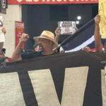 Torcida do Corinthians ocupa Ministério Público em busca de intervenção judicial no clube