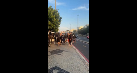 Torcida do Olimpia ocupa orla da Barra da Tijuca antes de confronto com o Vasco