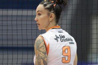 Torcida do Osasco manifesta apoio a Tifanny após novas restrições da CBV a atletas trans