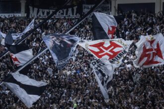 Torcidas organizadas do Vasco articulam união das baterias para confronto na Copa do Brasil