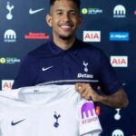 Tottenham oficializa a chegada do atacante brasileiro Savinho