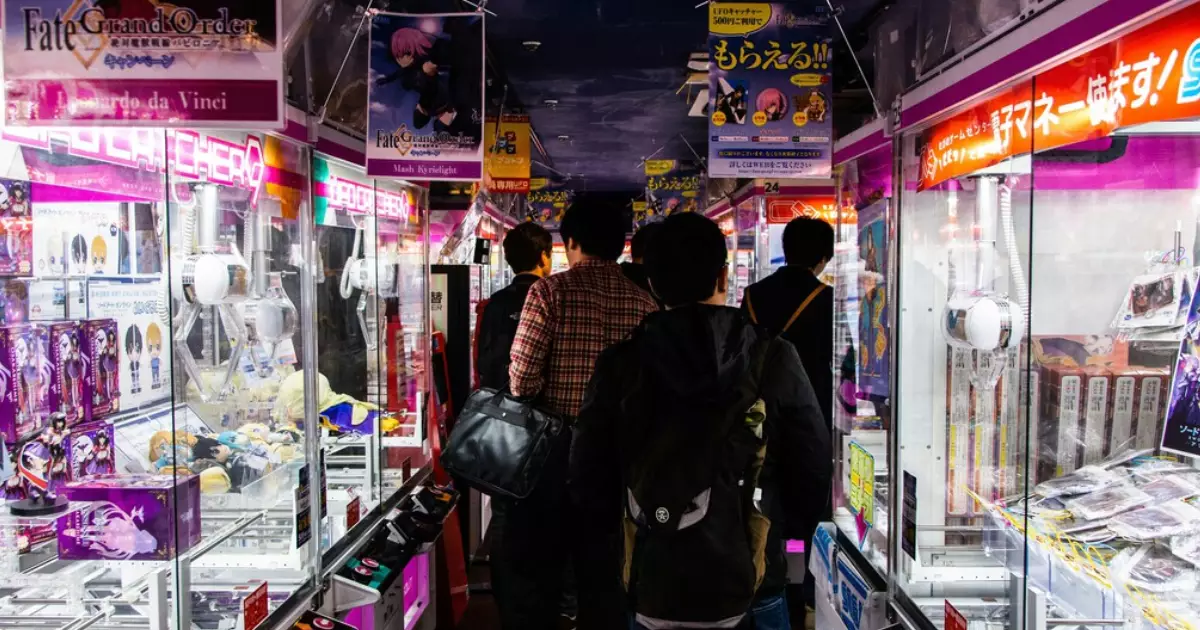 Treinadores de máquinas gacha surgem como nova tendência nos fliperamas do Japão