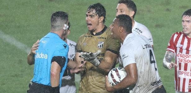 Uso indevido do VAR em escanteios gera polêmica na Série B
