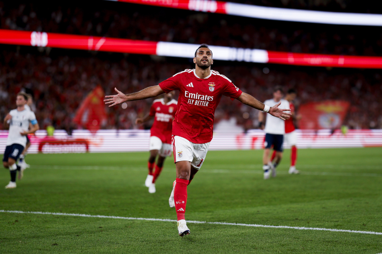 Vangelis Pavlidis atinge marca histórica de dez gols na temporada europeia