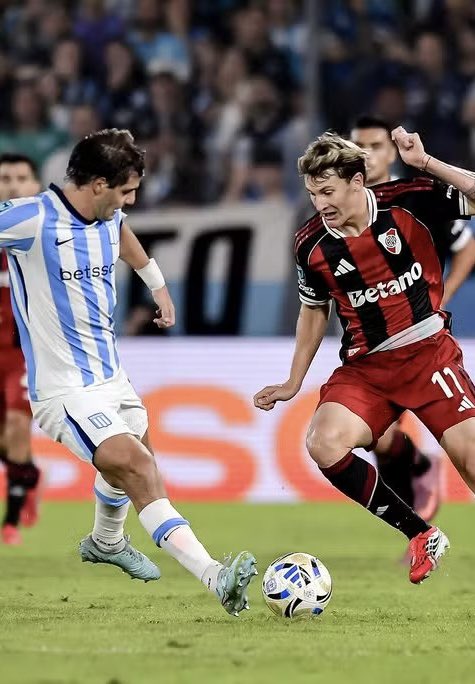 Vasco acelera regularização de Sosa e Colidio para duelo na Sul-americana