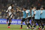 Vasco amplia domínio sobre Fluminense com décima eliminação em mata-matas no século