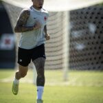 Vasco atinge limite de estrangeiros relacionados para duelo contra o Santos
