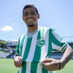 Vasco avalia contratação de Raí, meia do Juventude, com contrato próximo do fim