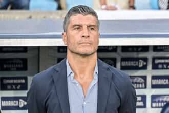 Vasco define mudanças com retorno de Thiago Mendes para decisão contra o Fluminense
