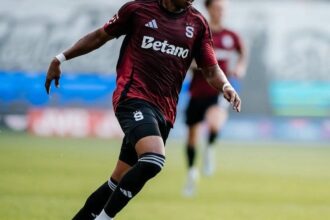 Vasco desiste da contratação de John Mercado após negativa do Sparta Praga