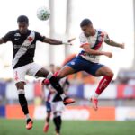 Vasco empata com Bahia, e Pedro Emanuel enaltece esforço em momento delicado