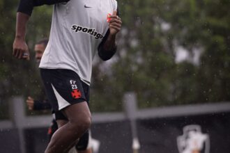 Vasco encerra preparação no CT Moacyr Barbosa antes de duelo contra o Santos