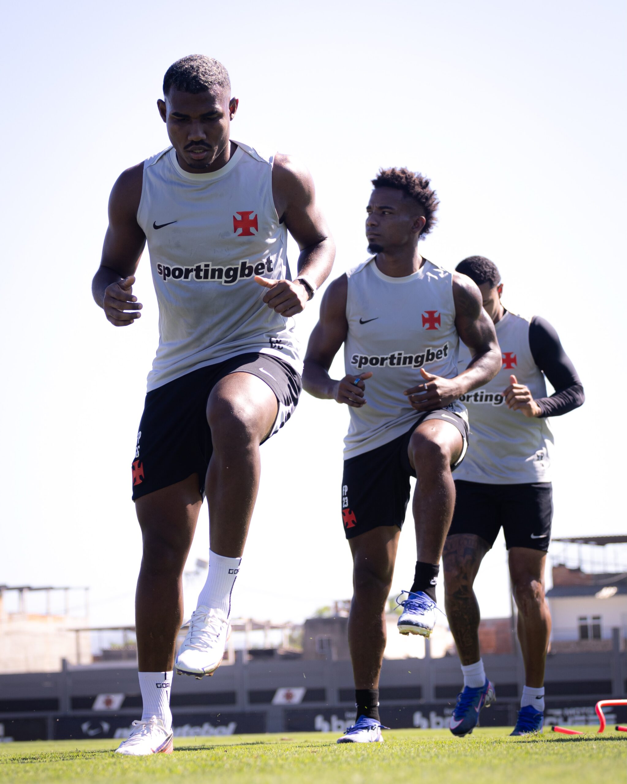 Vasco encerra preparação no CT Moacyr Barbosa antes de duelo pela Copa Sudamericana