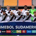 Vasco enfrenta desfalques importantes para duelo decisivo contra o Olimpia