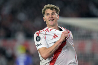 Vasco finaliza acordo e encaminha contratação de Facundo Colidio
