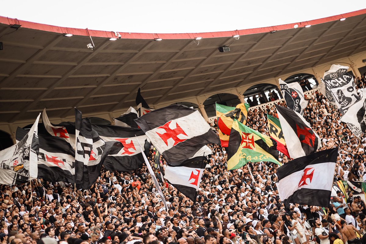Vasco inicia comercialização de entradas para o confronto contra o Santos
