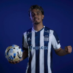 Vasco monitora situação do atacante Ronaldo Martinez junto ao Talleres