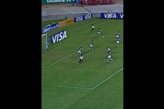 Vasco relembra eliminação do Fluminense na Copa do Brasil com publicação provocativa
