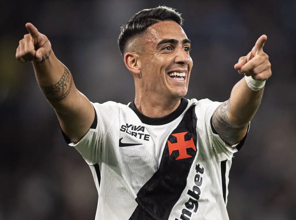 Vasco supera Fluminense com autoridade e avança na Copa do Brasil