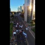 Vascocorrida reúne torcedores em Brasília durante evento esportivo