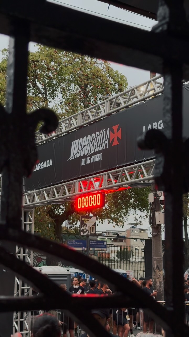Vascorrida movimenta arredores de São Januário com largada oficial