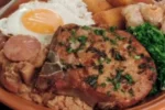 Virado à paulista: a história e o preparo do ícone da culinária de São Paulo