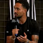 Vitinho reforça conexão emocional com o Botafogo e lida com cobranças da torcida