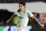 Vitória celebra denúncia do STJD contra Maurício e reforça críticas à arbitragem