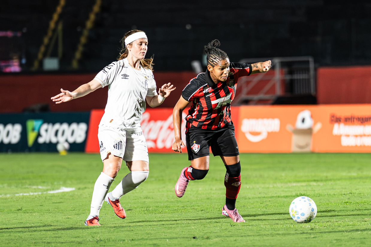 Vitória sofre derrota para o Santos e é rebaixado no Brasileirão Feminino