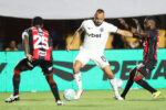 Vitória supera Botafogo no Barradão e ganha fôlego na tabela do Brasileirão