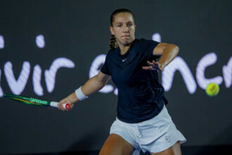 WTA Monterrey: Parry avança às quartas, Mertens aguarda estreia e Potapova desiste
