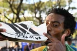 Yomif Kejelcha estabelece novo recorde mundial na Meia Maratona de Buenos Aires
