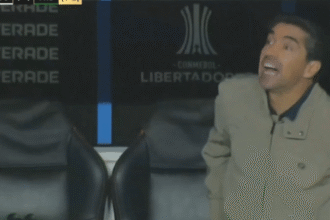 Abel Ferreira recebe 15º cartão vermelho no comando do Palmeiras
