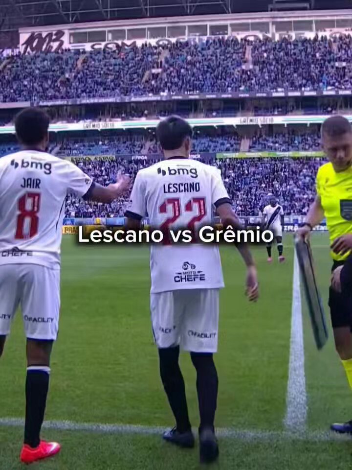 Alan Lescano estreia com destaque em confronto contra o Grêmio