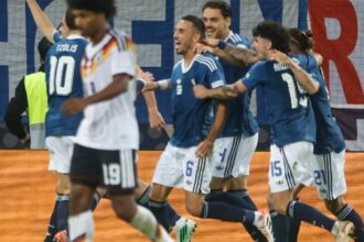Alemanha vive crise e Bastian Schweinsteiger questiona status de elite da seleção