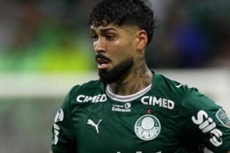 Alexander Barboza esclarece declaração polêmica após vitória do Palmeiras
