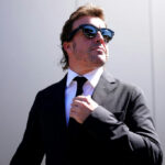 Alonso pondera futuro na F1 e revela interesse de pilotos na Aston Martin para 2027