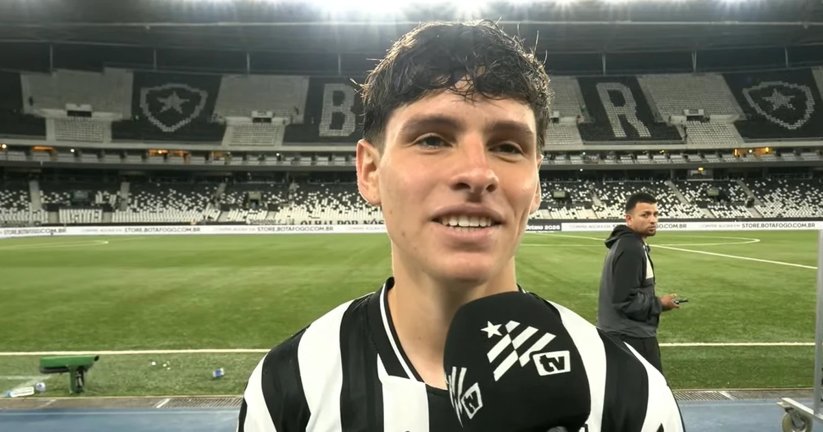 Álvaro Montoro brilha em vitória do Botafogo contra o Grêmio no Nilton Santos