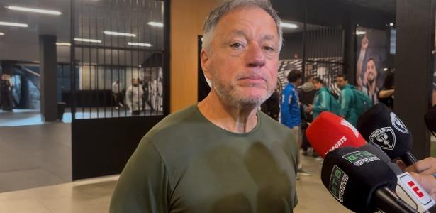 Anderson Barros contesta punição a Abel Ferreira e mantém confiança no título do Palmeiras