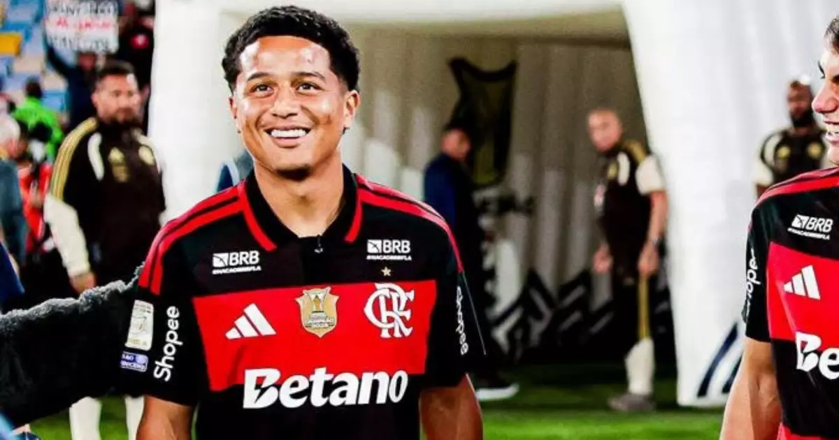 Anthony Valencia projeta estreia no Flamengo e esclarece histórico de lesões